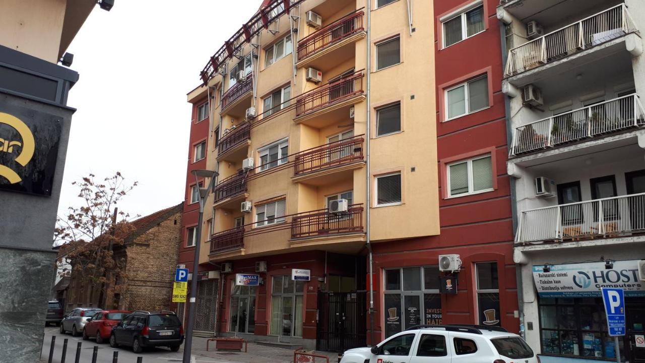 Apartman Donner Centar Apartment Subotica Exterior photo